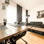 Modernes Luxus-apartment Im Leipziger Zentrum *