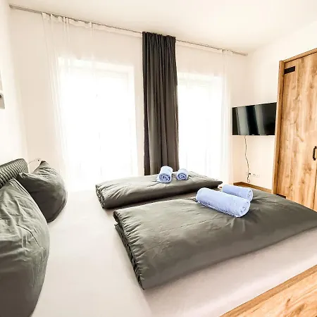 شقة Modernes Luxus-apartment Im Leipziger Zentrum لبسيا